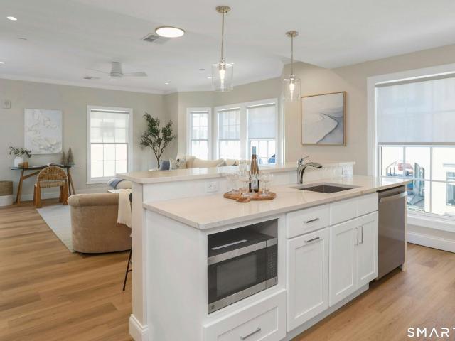 Apartment for rent in Darien, Connecticut
