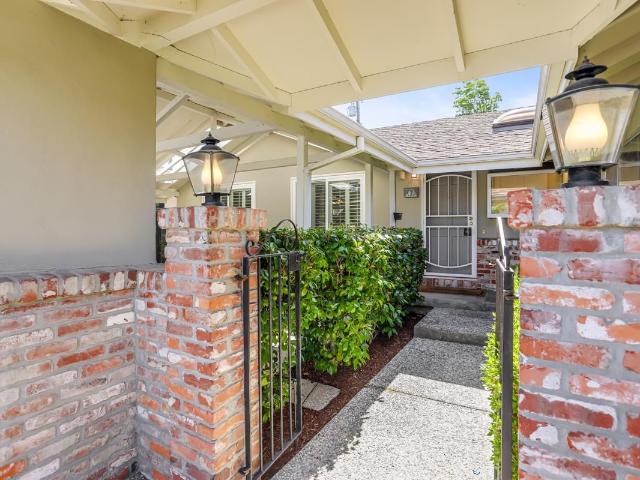 House for sale in Santa Clara