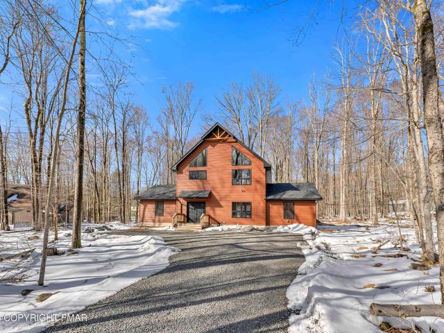 House for sale in Blakeslee, Pennsylvania