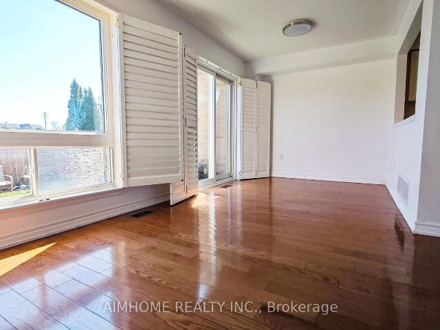 Townhouse for sale in Woburn, Ontario