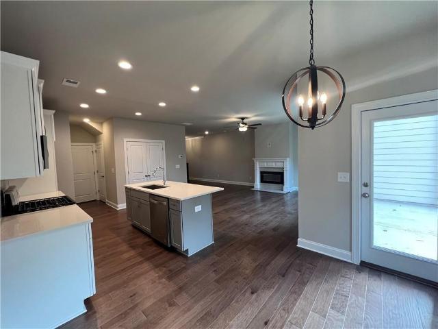 Townhouse for sale in Canton, Georgia