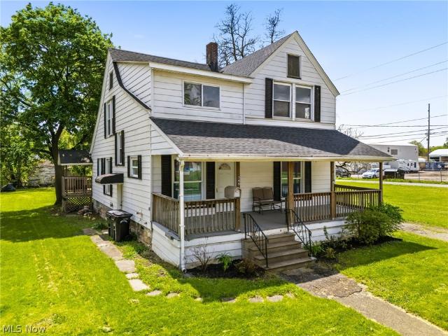 House for sale in Elyria, Ohio