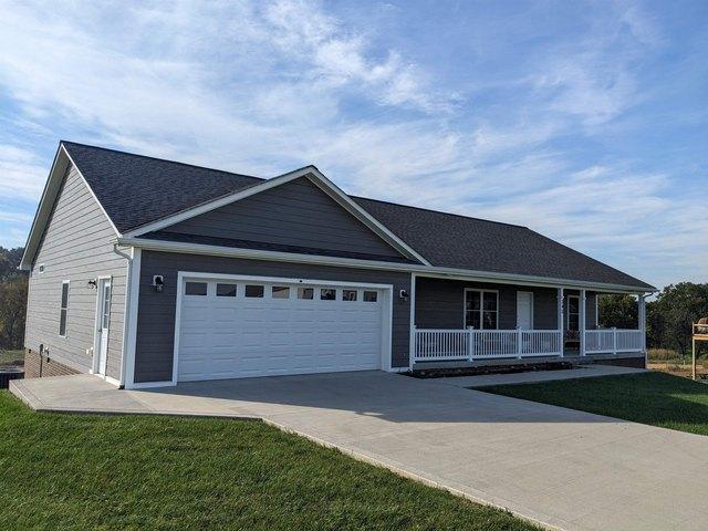 House for sale in Broadway, Rockingham County