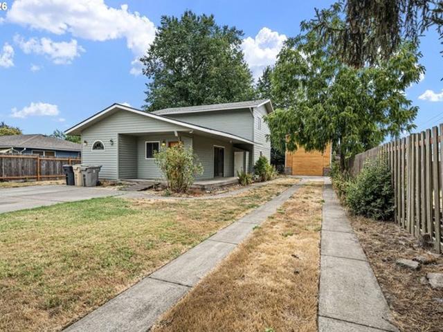 House for sale in Oregonia