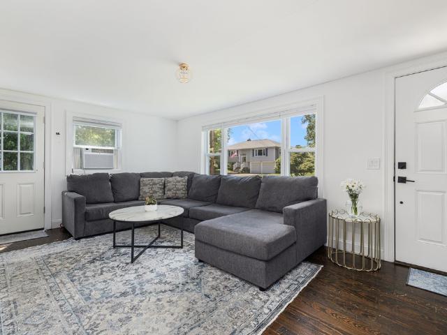 House for sale in Portsmouth, Rhode Island