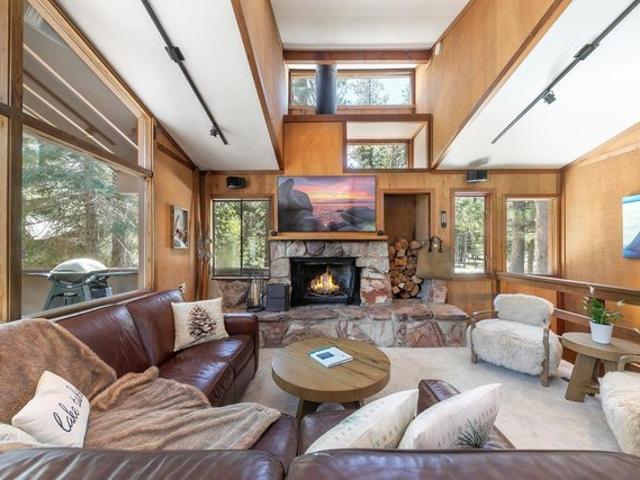 House for sale in Olympic Valley, California