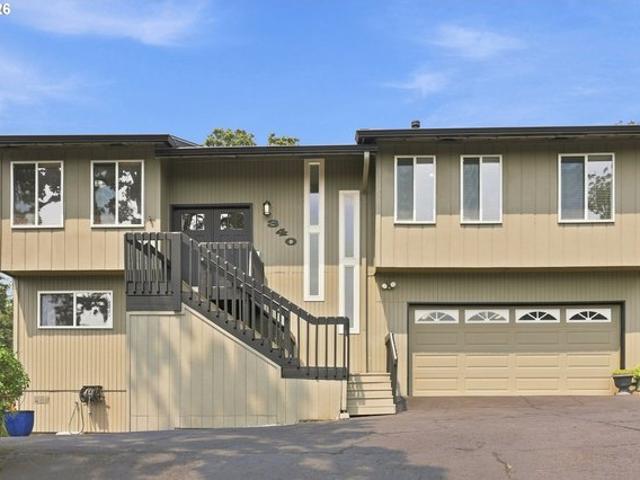 House for sale in Oregonia