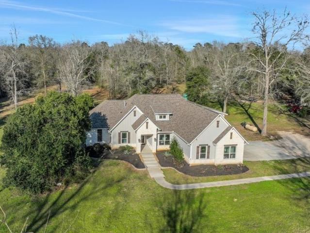 House for sale in Coldspring, Texas