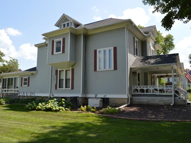 House for sale in Bureau, Illinois