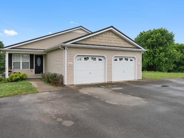 House for sale in Bowling Green, Kentucky