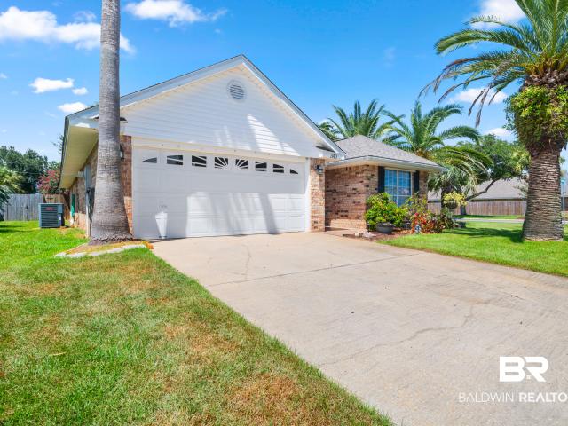House for sale in Gulf Shores, Alabama