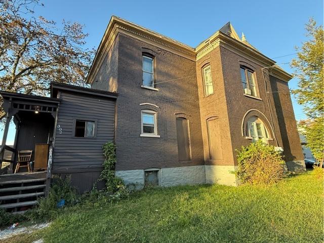 House for sale in Oneida, New York