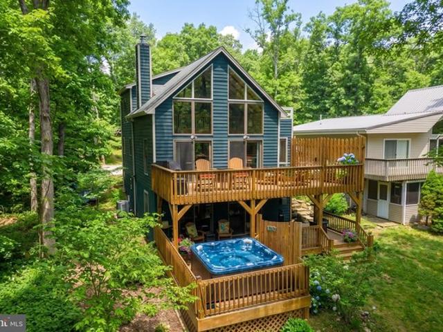 Condo for sale in Garrett, Maryland