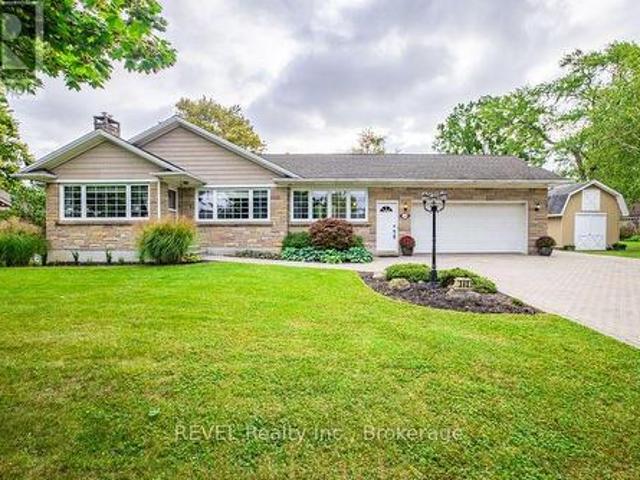 House for sale in Ridgeway, Fort Erie