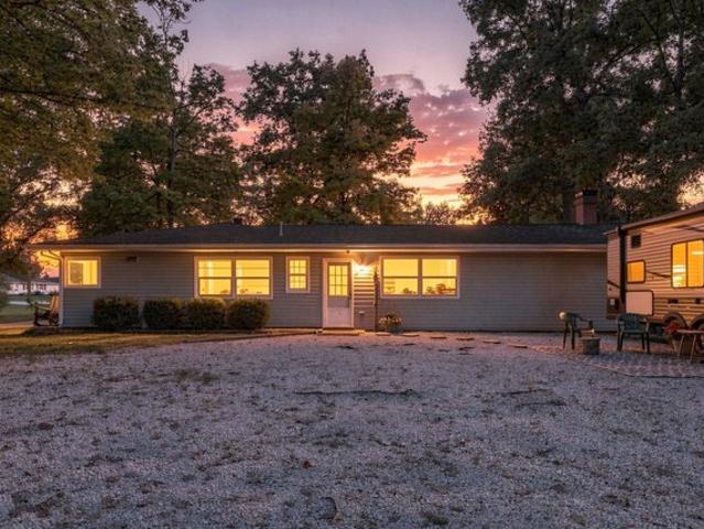 House for sale in Columbia City, Whitley County
