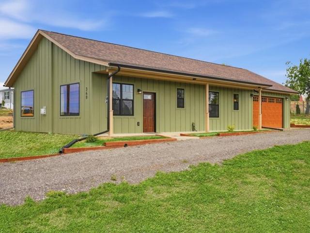 House for sale in Fairburn, South Dakota