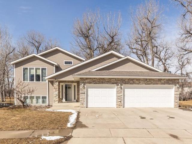 House for sale in Mandan, North Dakota