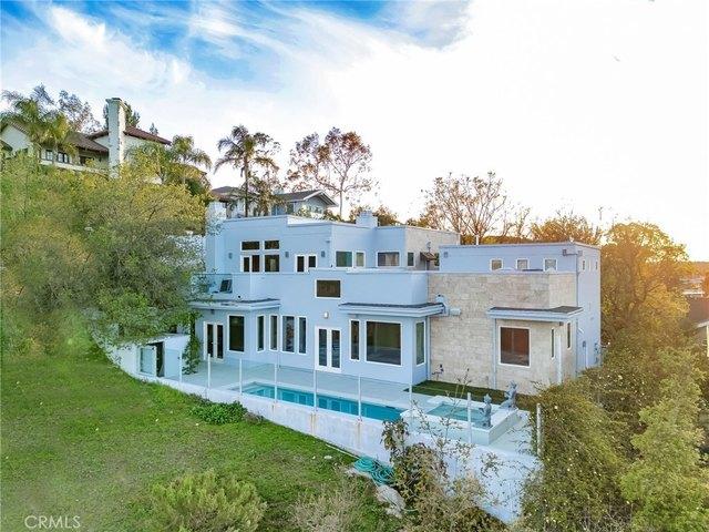 House for sale in Calabasas, California