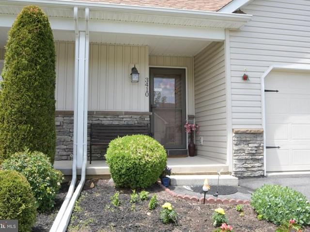 Townhouse for sale in Lehigh, Pennsylvania