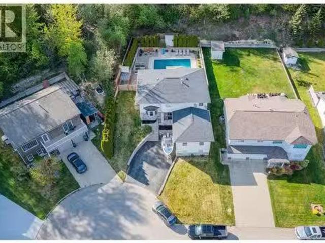 House for sale in Castlegar, British Columbia