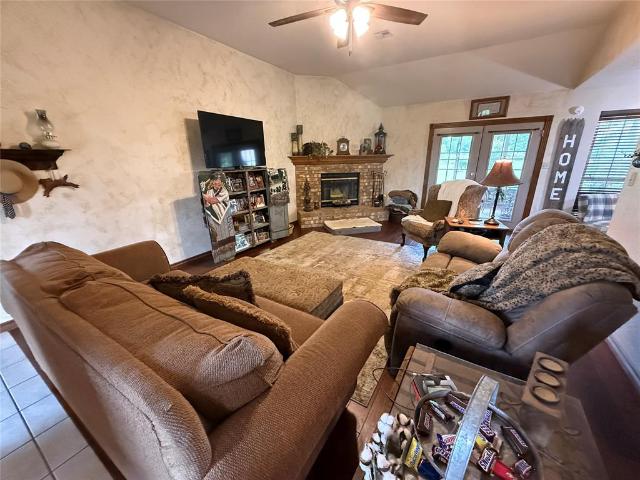 House for sale in Meeker, Oklahoma