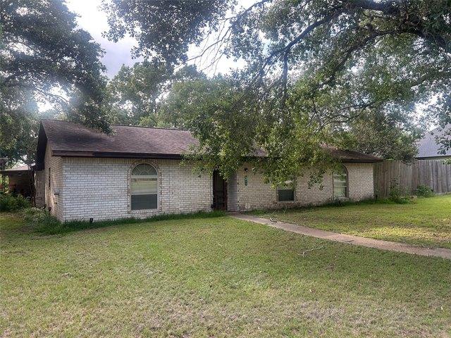 House for sale in Pattison, Texas