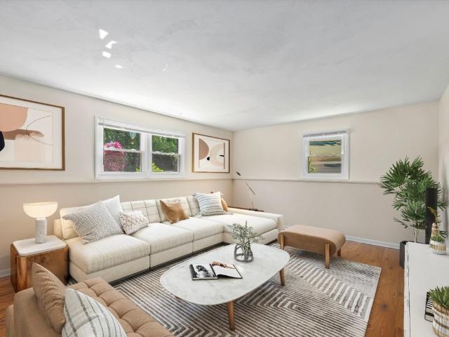 House for sale in Island Lake, Illinois
