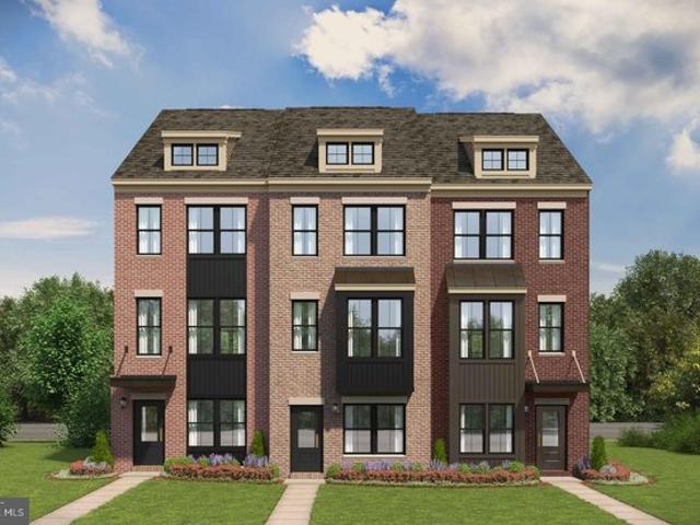 Townhouse for sale in Hyattsville, Maryland