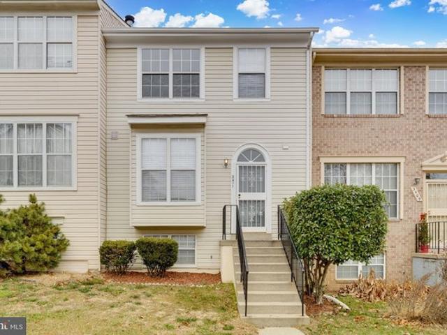 Townhouse for sale in Suitland, Maryland