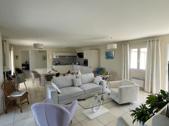 Villa vente à Béziers, Castelnau-de-guers