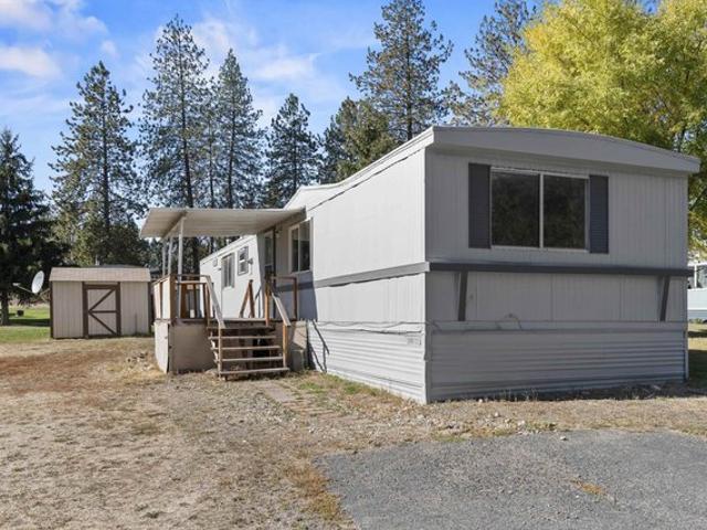 House for sale in Chattaroy, Washington