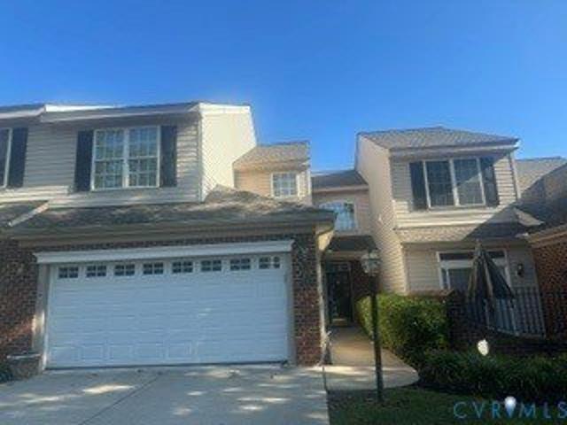 Townhouse for sale in Virginia