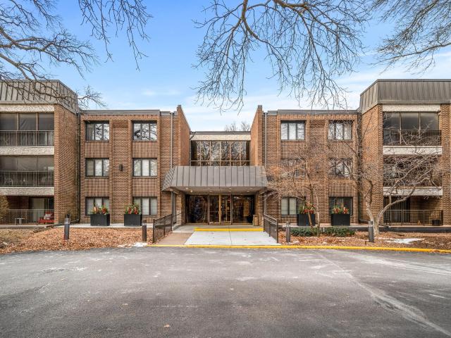 Condo for sale in Hennepin, Minnesota
