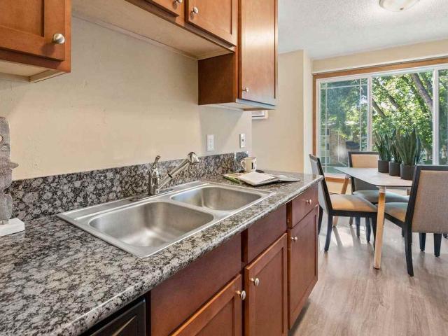 Apartment for rent in Hennepin, Minnesota