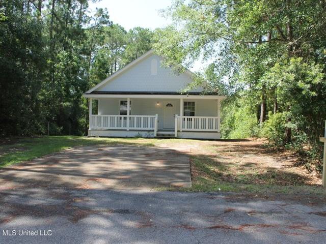 House for sale in Gautier, Mississippi