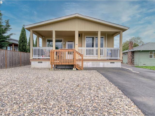 House for sale in Oregonia