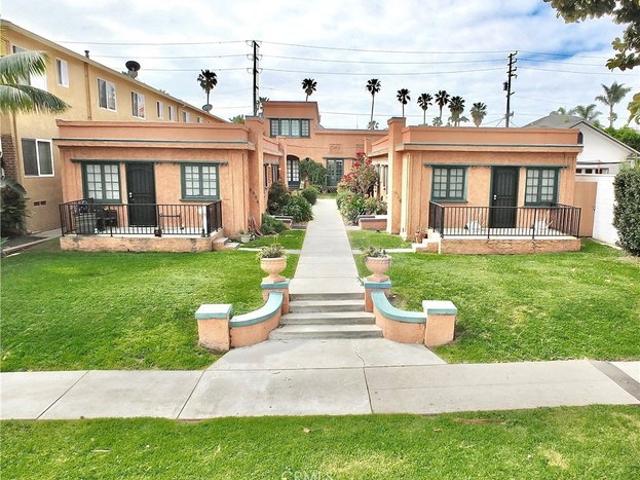 House for sale in Long Beach, California