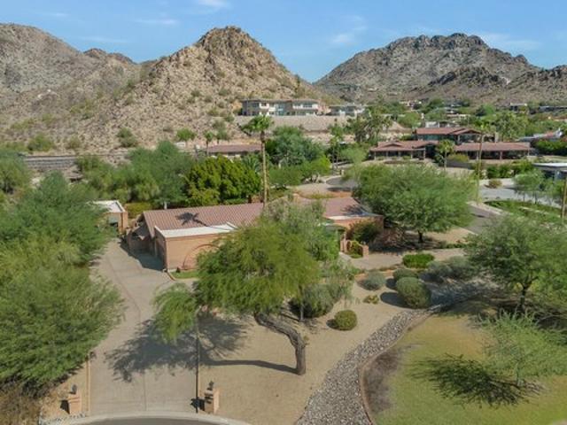 House for sale in Paradise Valley, Arizona
