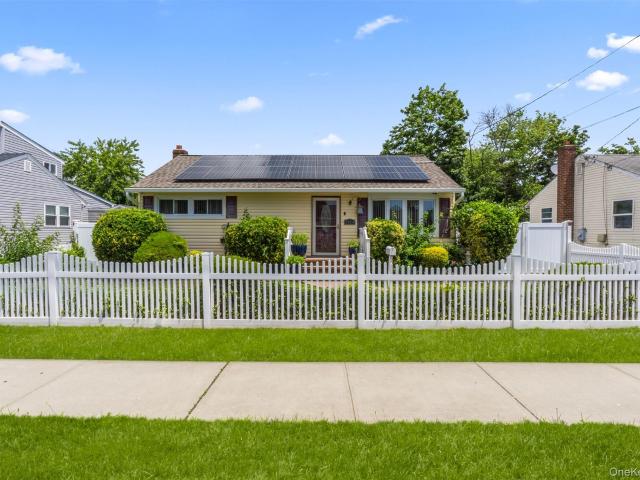 House for sale in Babylon, New York