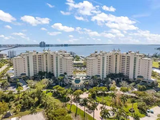 Condo for sale in Fort Myers
