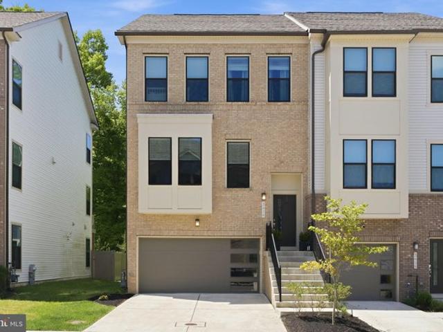 Townhouse for sale in Laurel, Maryland