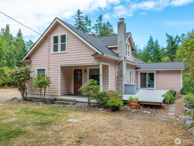House for sale in Oak Harbor, Washington
