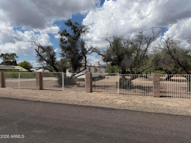 Land for sale in Black Canyon City, Arizona