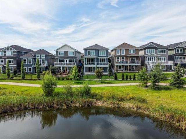 House for sale in Wedgewood, Alberta