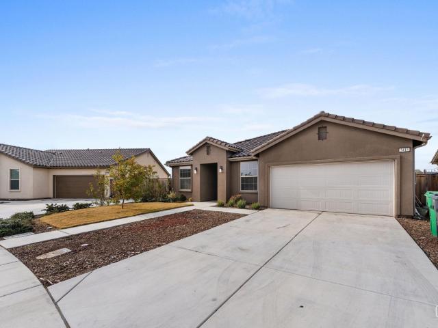 House for sale in Shafter, California