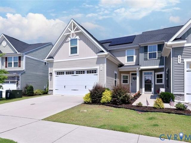 Townhouse for sale in Virginia