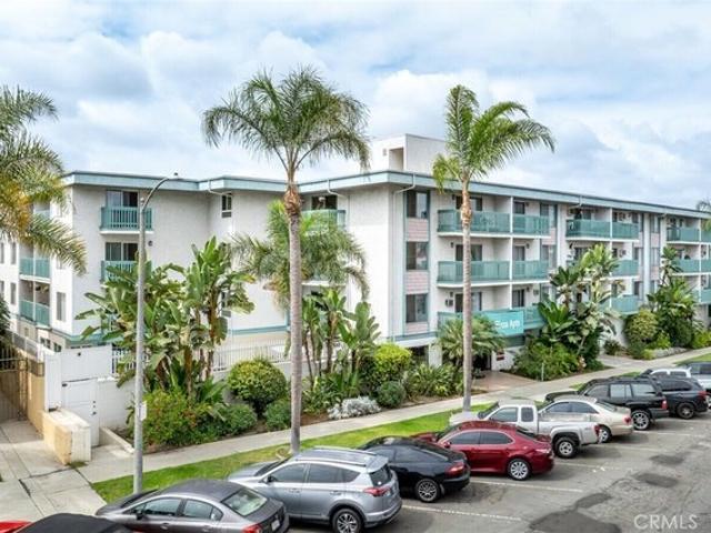 House for sale in North Long Beach, Long Beach