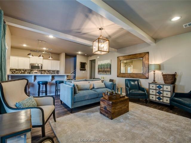Townhouse for sale in The Barracks Townhomes, College Station