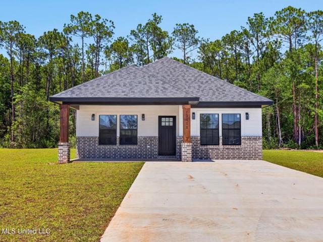 House for sale in Gautier, Mississippi