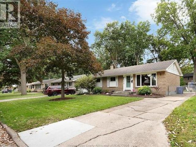 House for sale in Maidstone, Ontario
